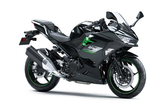 2023 KAWASAKI Ninja 400 in Sport Bikes in Gatineau - Image 2