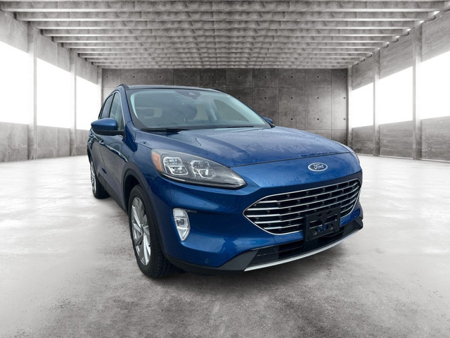 2022 Ford Escape Hybrid Titanium in Cars & Trucks in Oshawa / Durham Region - Image 3