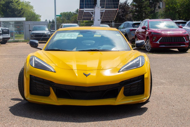 2025 Chevrolet Corvette 1lz in Cars & Trucks in Edmonton - Image 3