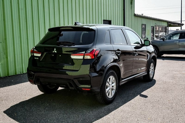 2023 Mitsubishi RVR SE • HEATED SEATS • CP/AA • ALLOY WHEELS in Cars & Trucks in Cornwall - Image 3