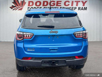 This Jeep Compass delivers a Regular Unleaded I-4 2.4 L/144 engine powering this Automatic transmiss... (image 4)