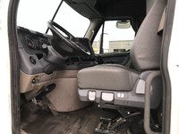 2019 FREIGHTLINER X12564ST;Heavy Duty Trucks - Conventional Truck w/ Sleeper Penske Location 632 BEL... (image 8)