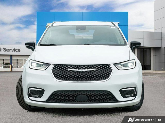 2024 Chrysler Pacifica Touring-L in Cars & Trucks in Windsor Region - Image 2