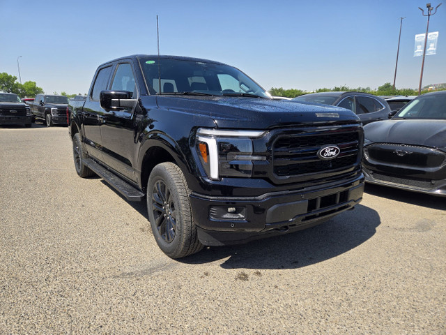 2025 Ford F-150 LARIAT | BLACK APP PKG | MOBILE OFF PKG | TOW PK in Cars & Trucks in Calgary - Image 4