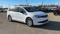 EXECUTIVE CROSSTOWN DEMO! This 2024 CHRYSLER VOYAGER LX has the following options Cloth Bucket Seats... (image 1)