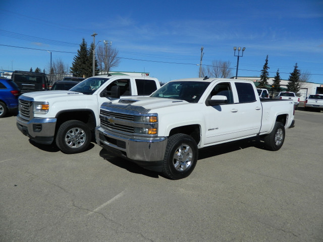 2017 And 2015 CHEVY / GMC 2500 H/D  3500 H/D  4X4  SHORT OR LONG in Cars & Trucks in Edmonton