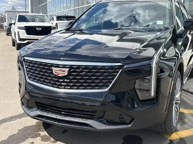2025 Cadillac XT4 AWD Premium Luxury63009265285891122