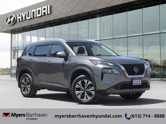 2023 Nissan Rogue SV Moonroof - Moonroof - Apple CarPlay in Cars & Trucks in Ottawa