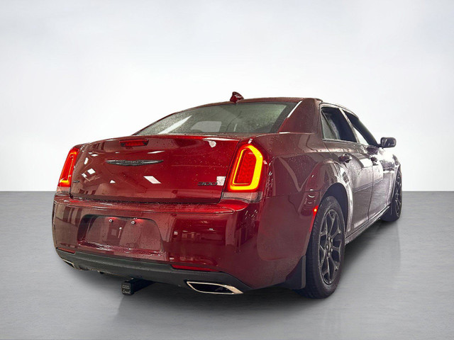 2023 Chrysler 300 Touring AWD | 2 Sets of Tires w/Rims | 3.6 V6 in Cars & Trucks in Calgary - Image 4