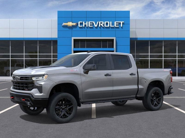 2025 Chevrolet Silverado 1500 LT Trail Boss in Cars & Trucks in London - Image 2