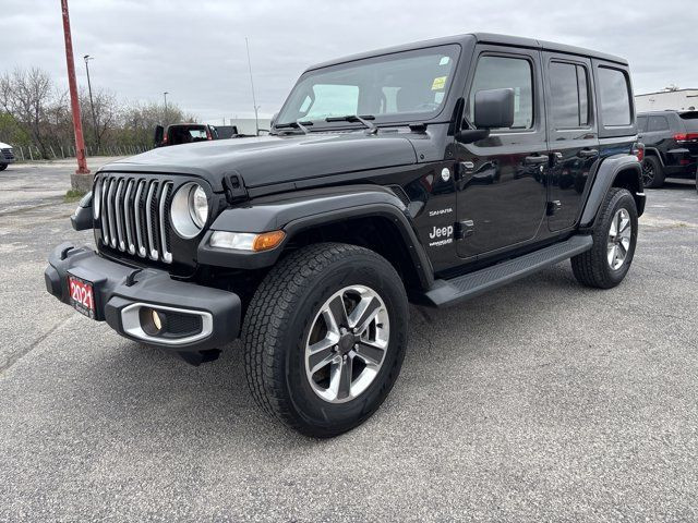 2021 Jeep Wrangler UNLIMITED SAHARA**4X4**V6**8.4 in Cars & Trucks in Mississauga / Peel Region