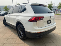 Humberview Volkswagen on the Queensway This Certified Pre-Owned 2022 Volkswagen Tiguan Comfortline 4... (image 4)