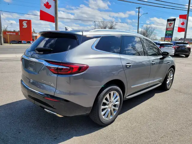 2019 Buick Enclave Premium dans Autos et camions dans Peterborough - Image 7