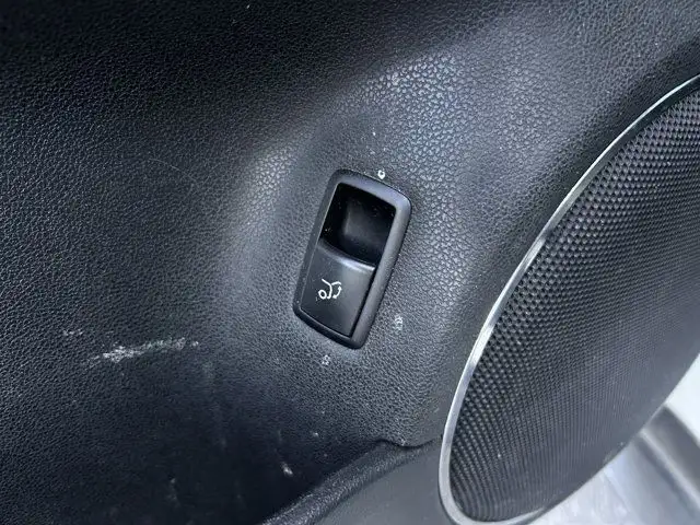 2009 Mercedes-Benz GL-Class 3.0L BlueTEC in Cars & Trucks in Calgary - Image 10