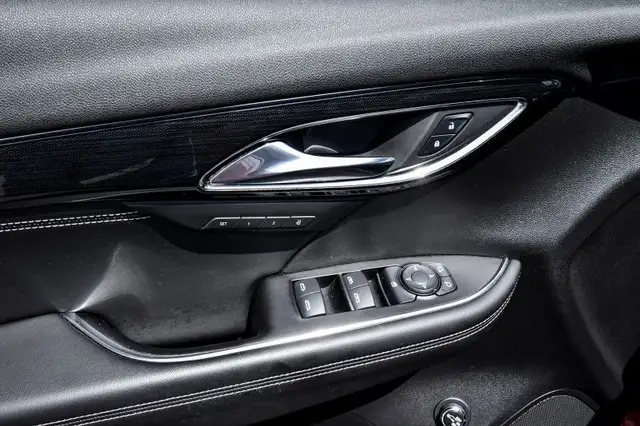 2023 Buick Envision Essence • HEATED LEATHER • POWER LIFTGATE in Cars & Trucks in Ottawa - Image 12