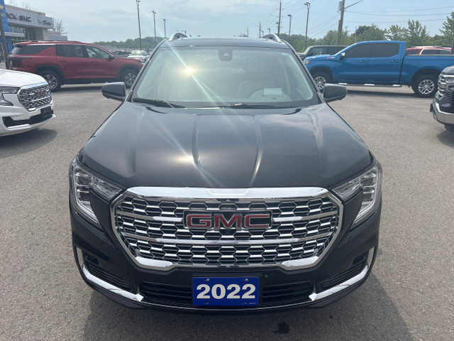 2022 GMC Terrain Denali Denali AWD + Sunroof + Winters + Low... in Cars & Trucks in Oshawa / Durham Region - Image 2