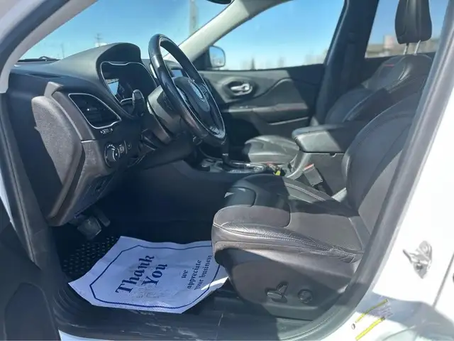 2020 Jeep Cherokee in Cars & Trucks in Winnipeg - Image 16