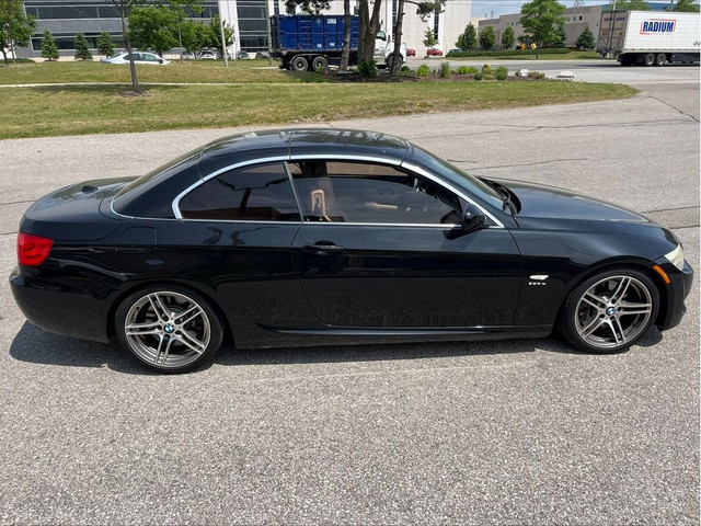 2011 BMW 3 Series Cabriolet 335is in Cars & Trucks in Mississauga / Peel Region - Image 4