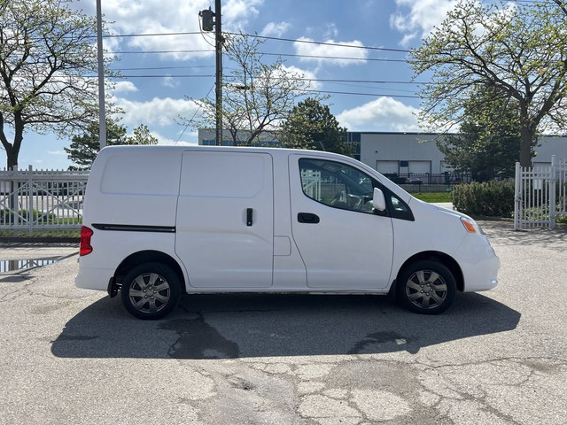 2018 Nissan NV200 Compact Cargo SV Shelving Unit/Shelves Low Km' in Cars & Trucks in Oakville / Halton Region - Image 4
