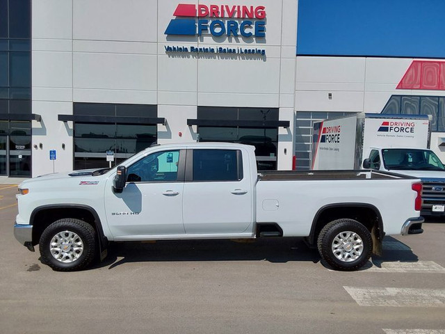 2024 Chevrolet Silverado 3500HD 4WD Crew Cab 172" LT, 6.6L V8, 1 in Cars & Trucks in Calgary - Image 2