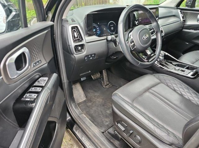 2021 Kia Sorento SX AWD | 3rd Row | Leather | Pano Roof | Nav in Cars & Trucks in Guelph - Image 3