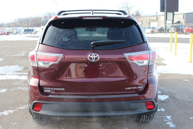 2015 Toyota Highlander Limited CLEARANCE PRICED LEATHER SUNRO... in Cars & Trucks in Regina - Image 4