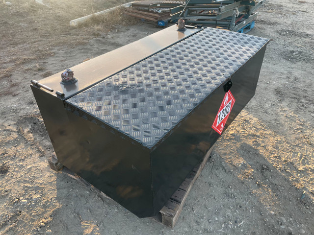 Aprox 350L slip tidy tank toolbox combo-longbox or deck truck in Heavy Equipment in St. Albert - Image 3