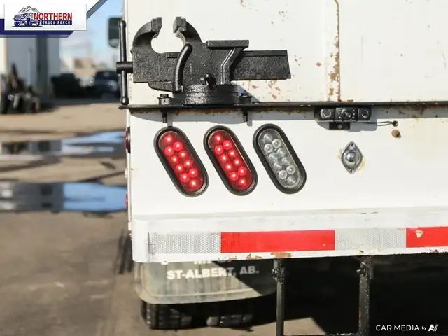 2018 RAM 5500 Chassis ST/SLT REGULAR CAB 4X4 SERVICE TRUCK CR... dans Autos et camions dans Ville d’Edmonton - Image 23