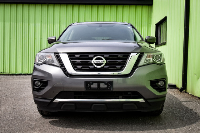 2020 Nissan Pathfinder SV Tech • 7 PASSENGER • NAV • HEATED SEAT in Cars & Trucks in Cornwall - Image 4