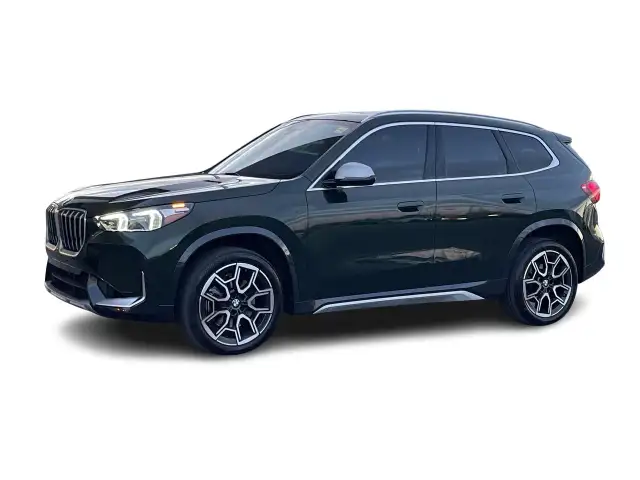 2023 BMW X1 in Cars & Trucks in Calgary - Image 5