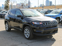4x4, 2.0L Turbo, Dual-Pane Panoramic Sunroof, Heated Seats, Heated Steering Wheel, Remote Start, Ada... (image 6)