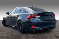 3.5 L 6 Cyl Engine Vehicle Options: Leather Interior, Sunroof, Blind Spot Monitoring, Lane Control,... (image 9)