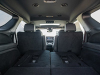 2ND-ROW FOLD/TUMBLE CAPTAIN CHAIRS -inc: 2nd-Row Mini Console w/Cup Holders 2nd-Row Seat Mounted Inb... (image 8)