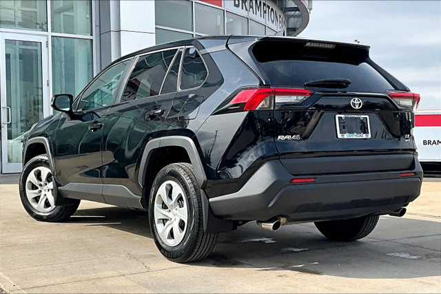 2022 Toyota RAV4 LE AWD in Cars & Trucks in Mississauga / Peel Region - Image 4