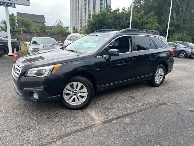2015 Subaru Outback 2.5i w/Touring Pkg no accidents 6 speed in Cars & Trucks in Cambridge