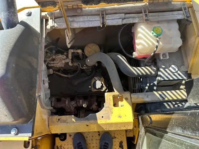 2018 Cat 315FLCR Excavator with Thumb #9708 DP in Heavy Equipment in Edmonton - Image 26