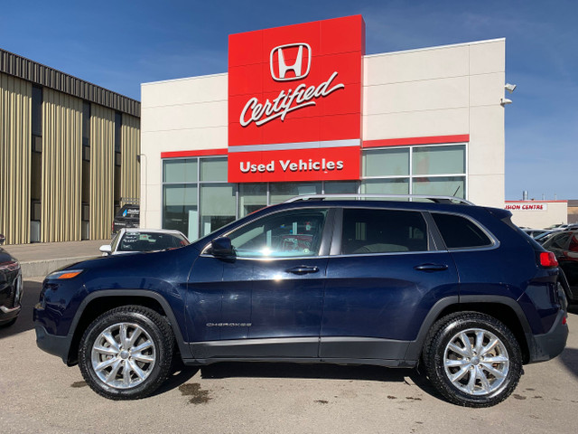 2015 Jeep Cherokee Limited Local Trade! in Cars & Trucks in Regina - Image 2