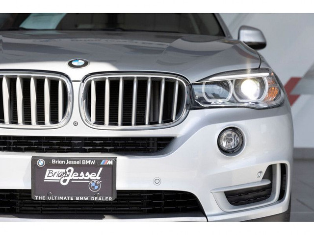 2016 BMW X5 xDrive35i in Cars & Trucks in Vancouver - Image 4