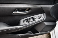 Heated Seats, Apple CarPlay, Android Auto, Blind Spot Detection, Lane Departure Warning! 6 LOCATIONS... (image 9)