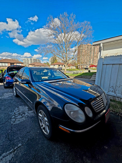 2005 Mercedes-Benz E320 4Matic ( Rare Model )