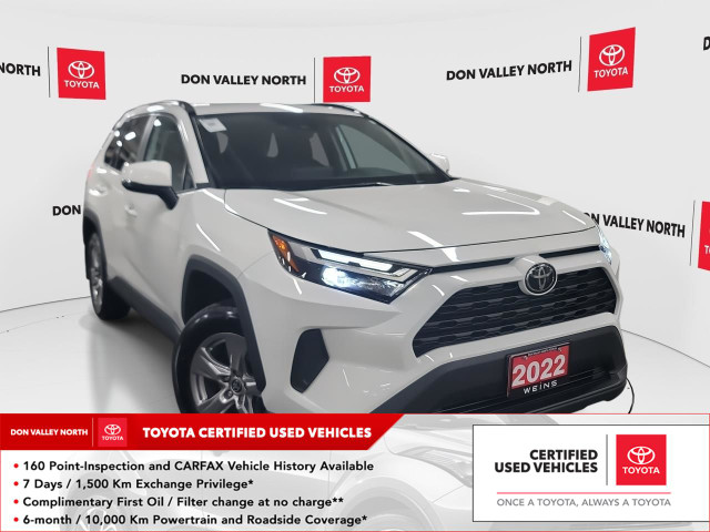 2022 Toyota RAV4 XLE CERTIFIED | TRACTION | CARPLAY in Cars & Trucks in City of Toronto