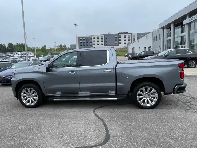 2020 Chevrolet Silverado 1500 dans Autos et camions dans Région d’Oakville/Halton - Image 3