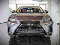 Comes equipped with: Power Trunk, Power Mirrors, Sunroof , Shark fin antenna, Halogen Headlamps, Cou... (image 1)