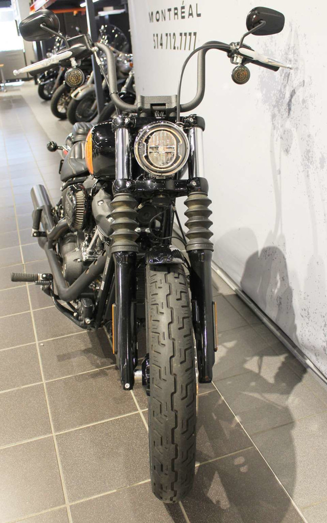 2022 Harley-Davidson Street Bob in Touring in City of Montréal - Image 3
