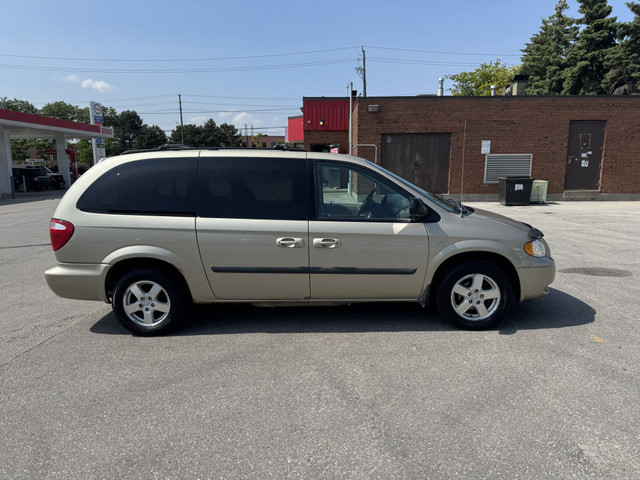 2006 Dodge Grand Caravan CLEAN UNIT|U SAFETY U SAFE |PRICE TO SE in Cars & Trucks in City of Toronto - Image 2