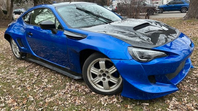 2015 Subaru BRZ Sport-tech in Cars & Trucks in Oakville / Halton Region - Image 2