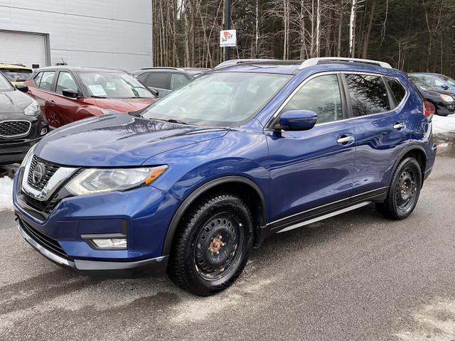 Nissan Rogue SV 4 roues motrices 2018 in Cars & Trucks in Saint-Hyacinthe