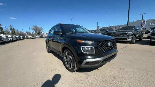 2021 Hyundai Venue Ultimate | One Owner in Cars & Trucks in Edmonton - Image 6