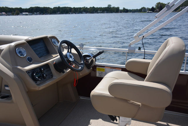 2023 Starcraft LX 16 R with 40HP Yamaha Outboard in Personal Watercraft in Ottawa - Image 4