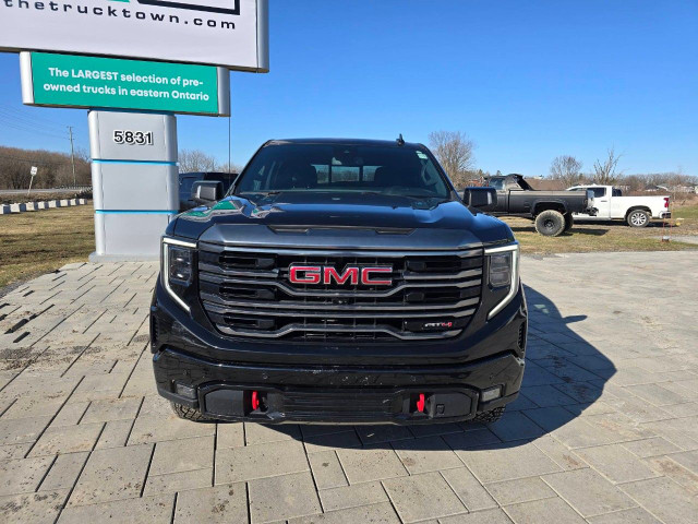 2022 GMC Sierra 1500 in Cars & Trucks in Ottawa - Image 2